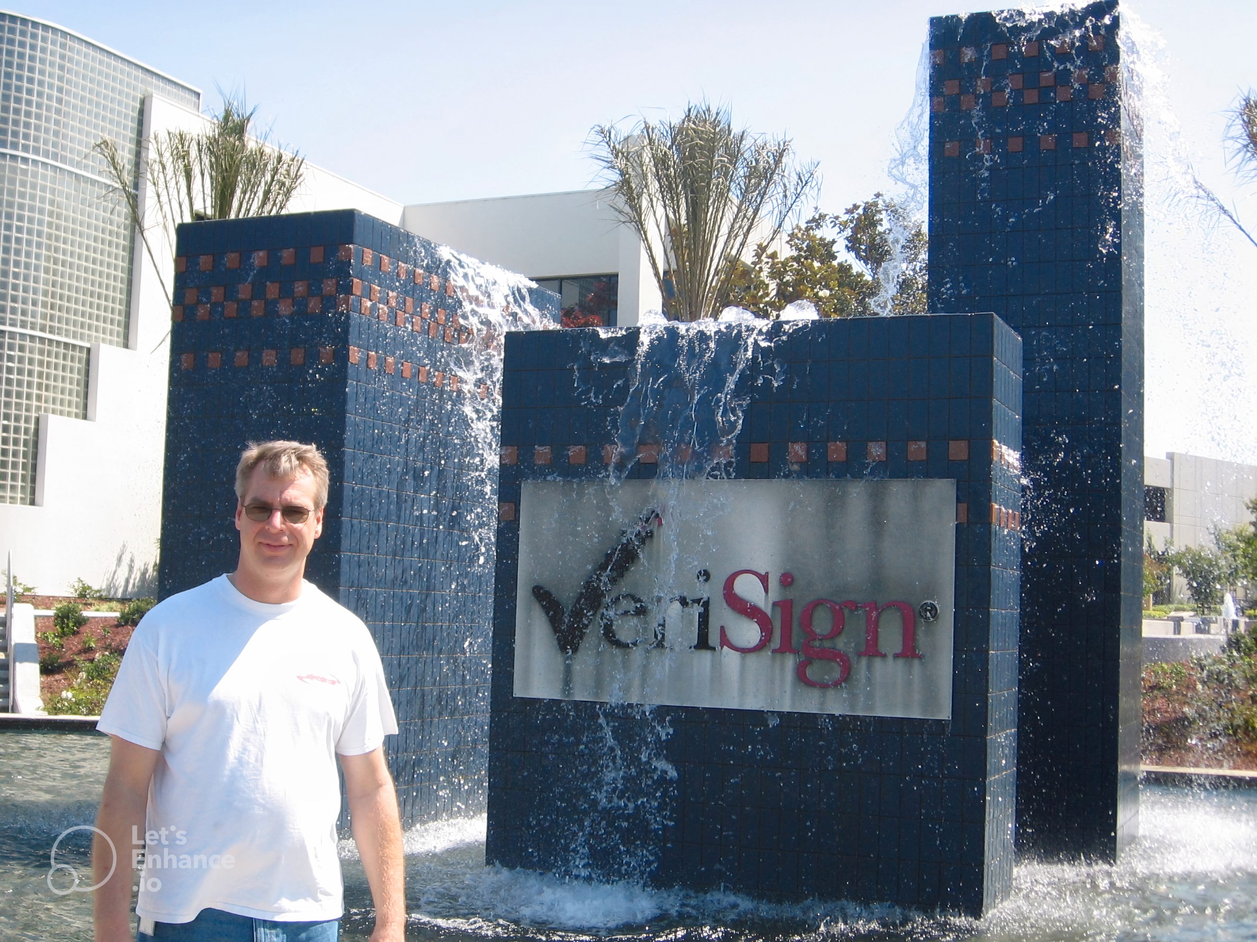 Mark Ballew consulting at Verisign